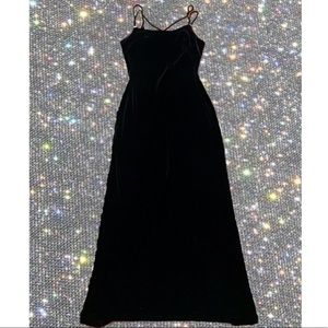 VTG Black Velvet Gown